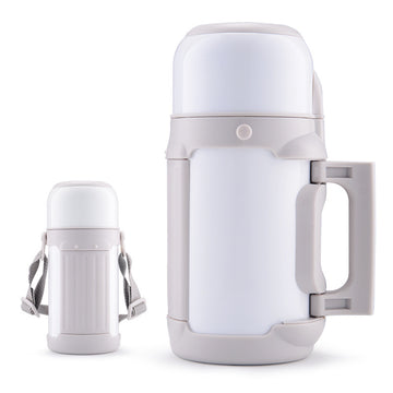 Stainless Steel Sporty Water Bottle Thermal Insulation with Large Capacity